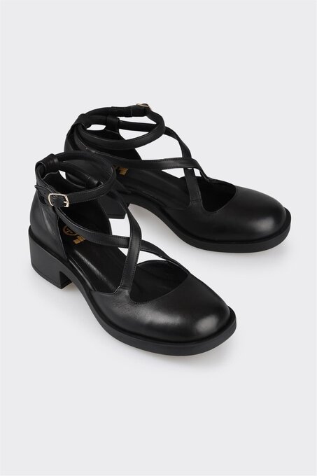 کفش پاشنه بلند زنانه اله