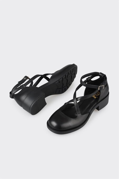 کفش پاشنه بلند زنانه اله