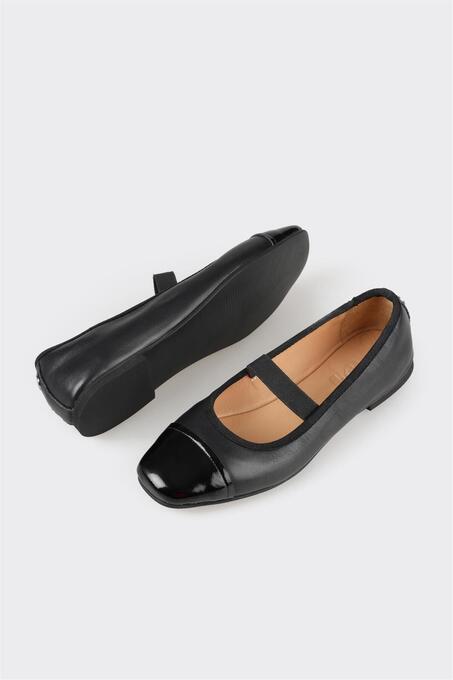 کفش تخت زنانه اله