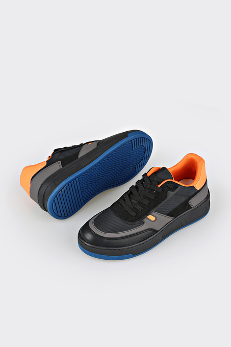 کتانی (اسنیکرز) زنانه اله