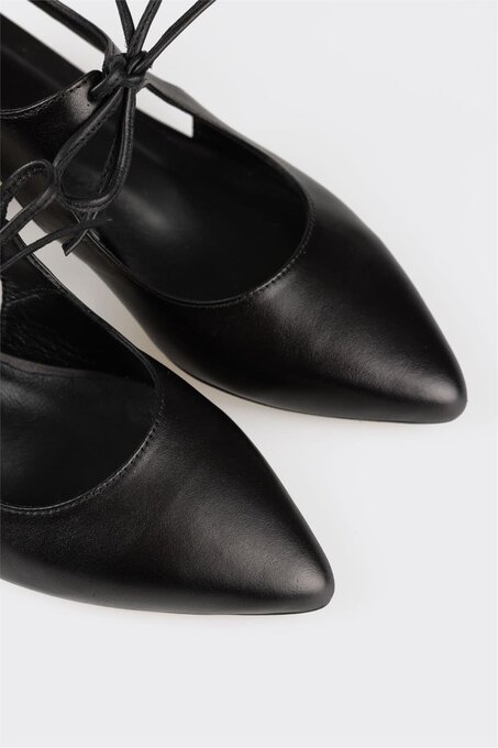 کفش پاشنه بلند زنانه اله