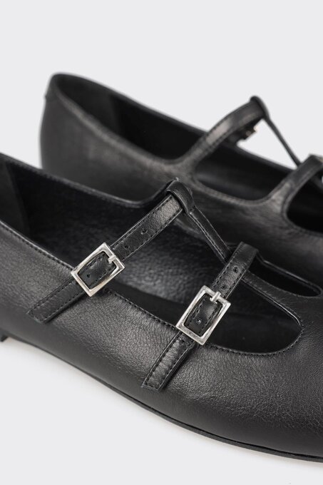 کفش تخت زنانه اله