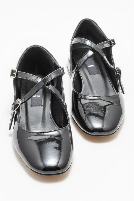 کفش تخت زنانه اله