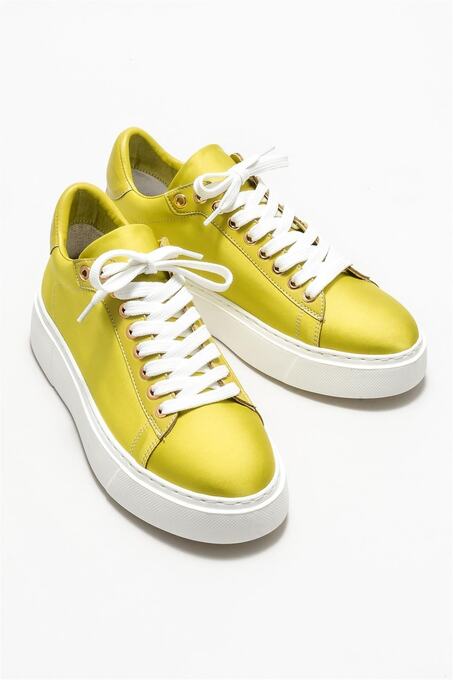 کتانی (اسنیکرز) زنانه اله