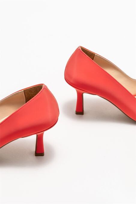 کفش پاشنه بلند زنانه اله