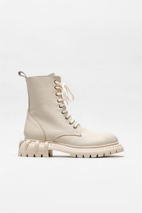 بوت زنانه اله