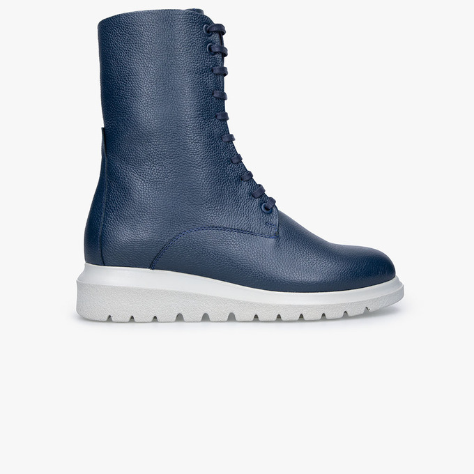 بوت زنانه برتونیکس