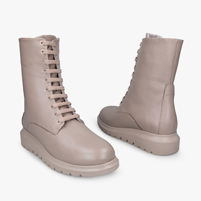 بوت زنانه برتونیکس