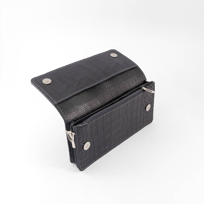 کیف پاسپورتی مردانه منط