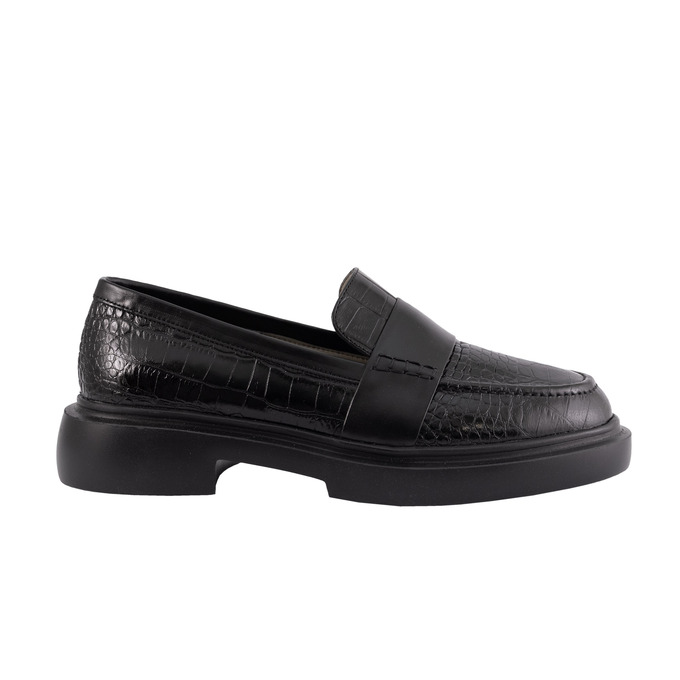 کفش کالج زنانه منط