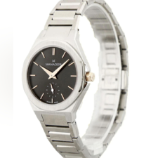 ساعت مچی عقربه ای زنانه منیجر