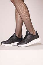 کتانی (اسنیکرز) سیاه کتانی (اسنیکرز) زنانه جامپ