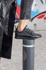 کتانی (اسنیکرز) سیاه کتانی (اسنیکرز) زنانه جامپ