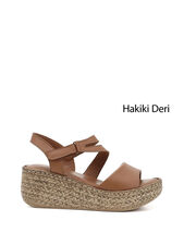 صندل و دمپایی زنانه ال سی وایکیکی